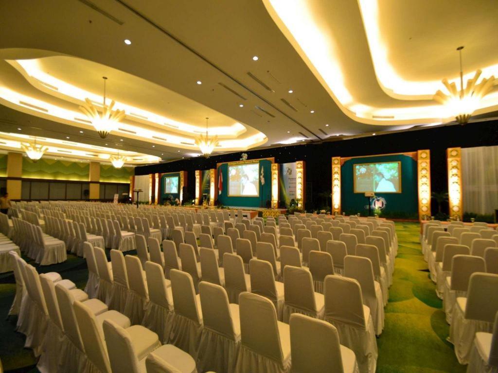 Ipb Convention Hotel Botani Square Bogor Luaran gambar